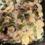 Creamy Paste with Bacon and Peas