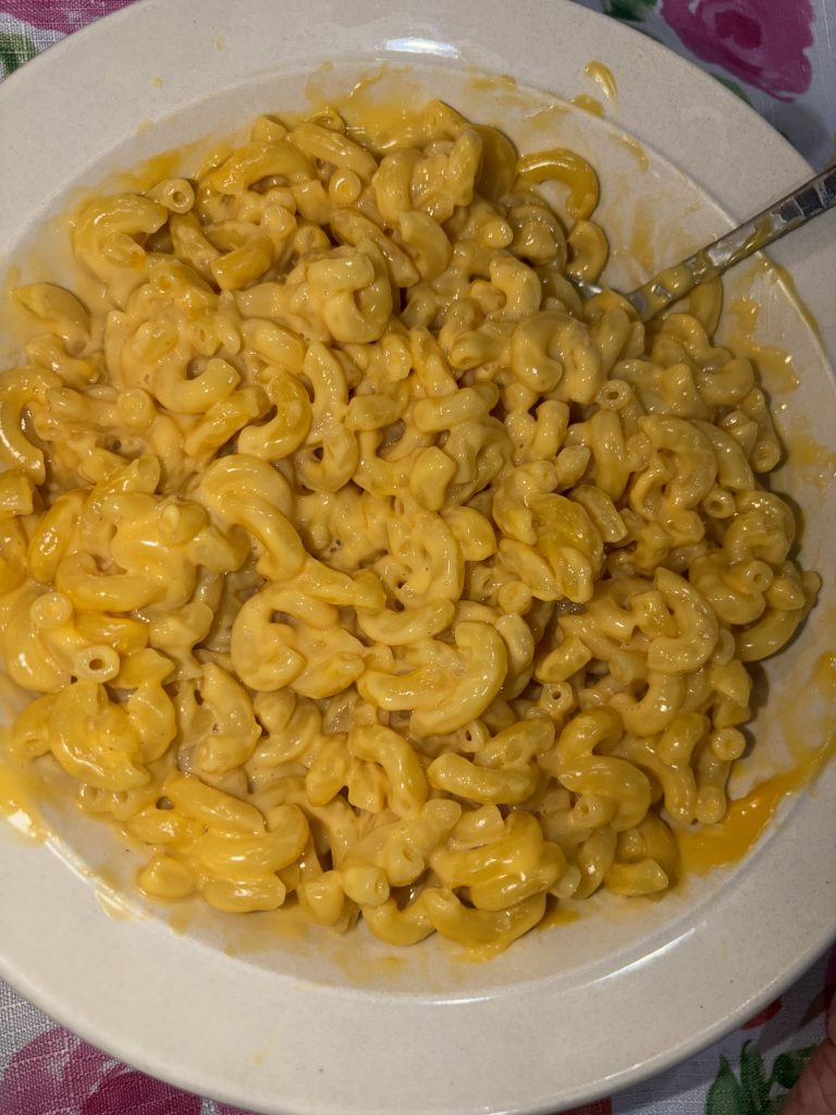 Mom's Creamy Macaroni and Cheese