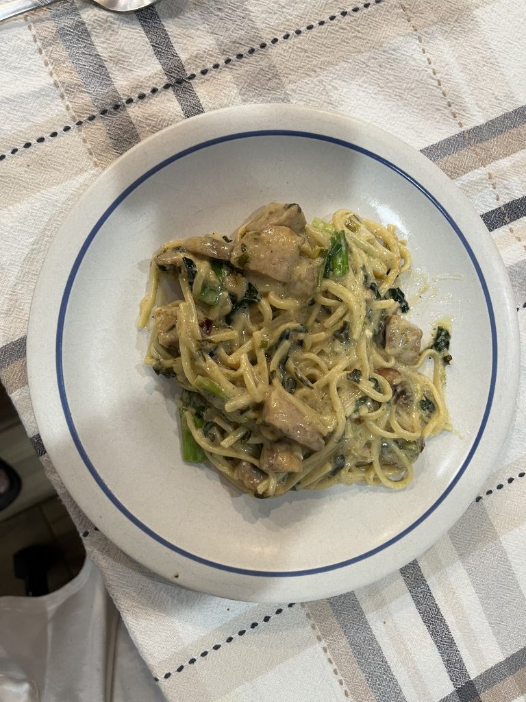 Pasta with Ham, Onions and Spinach